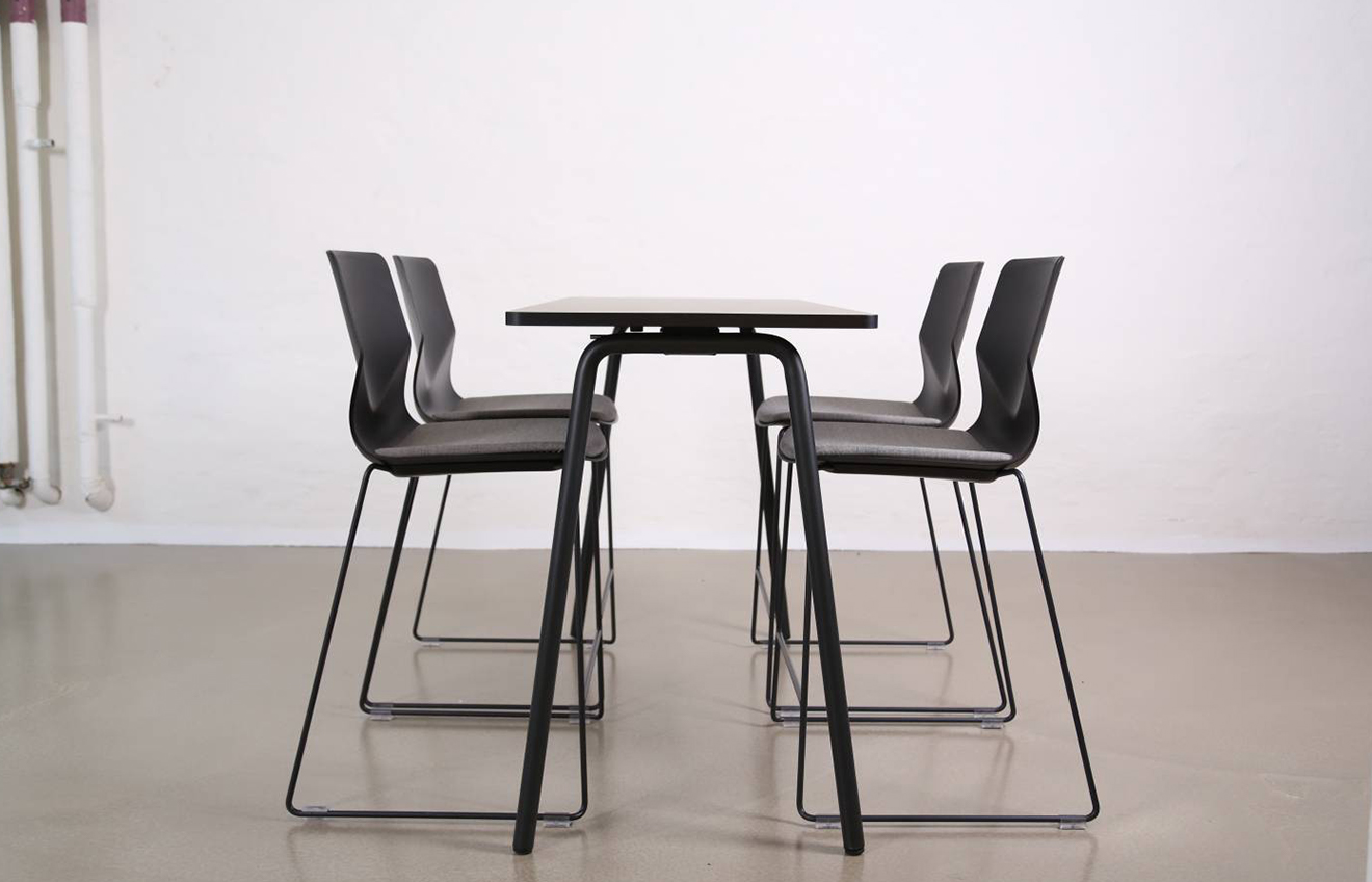 black counter height table with counter chairs
